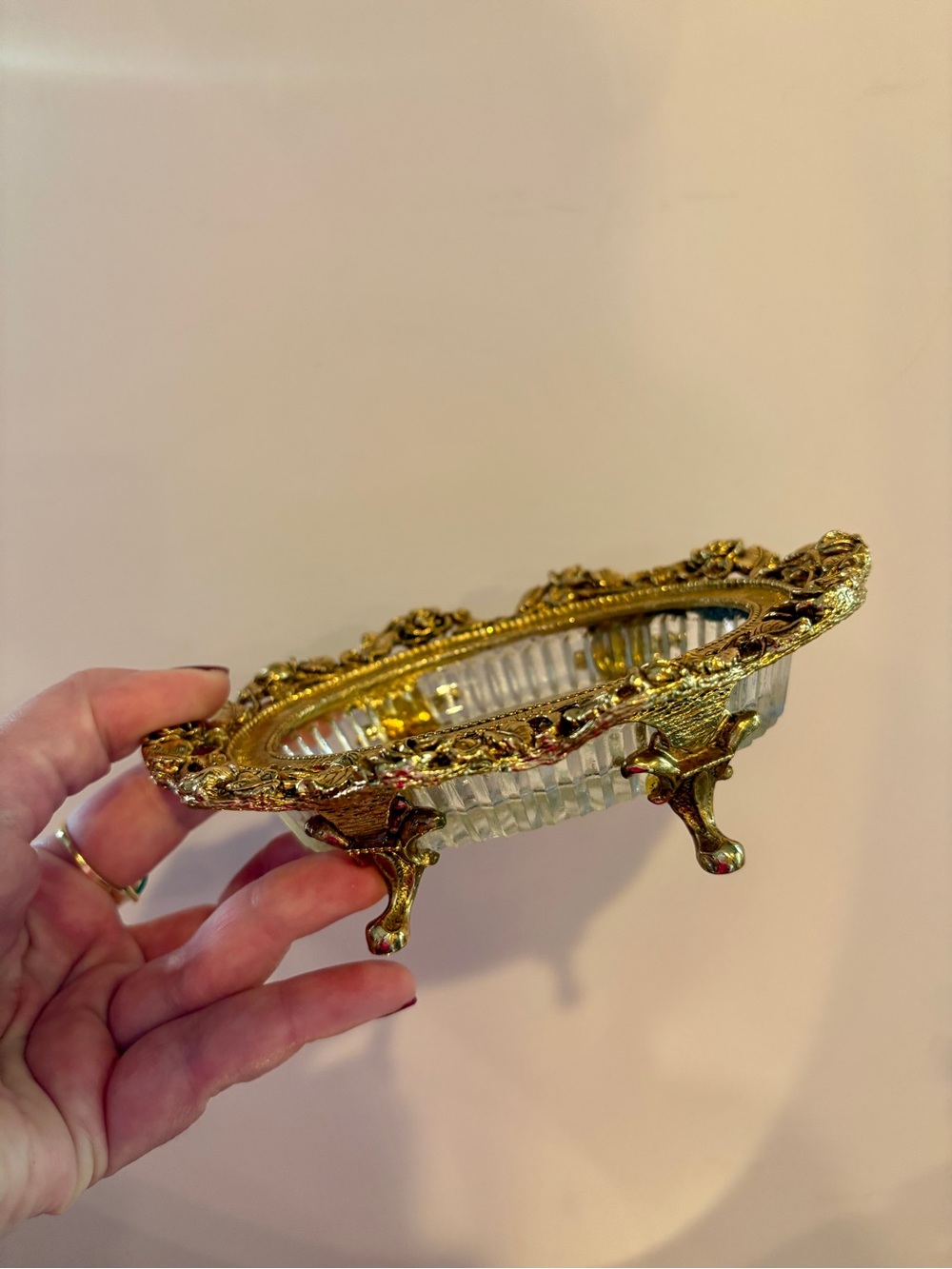 Vintage Matson Ormolu Vanity Dish - Picture 3 of 3
